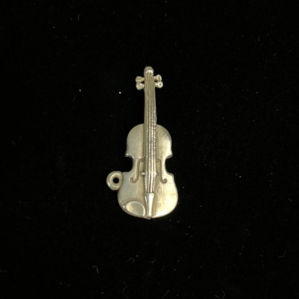 James Avery RETIRED Violin Fiddle Sterling Silver Charm Intricate 3D Design